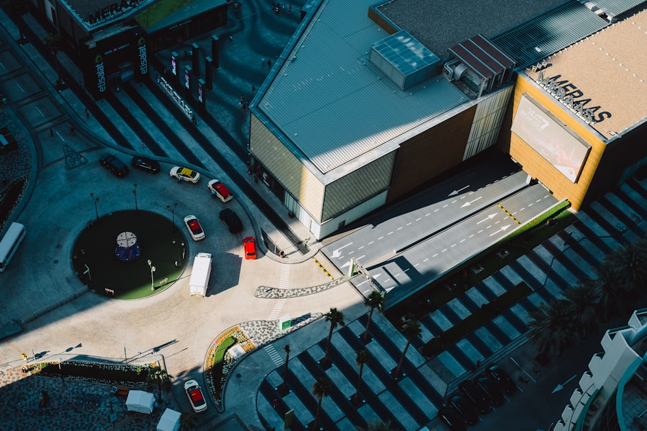 Experience Luxury Living at Crestlane